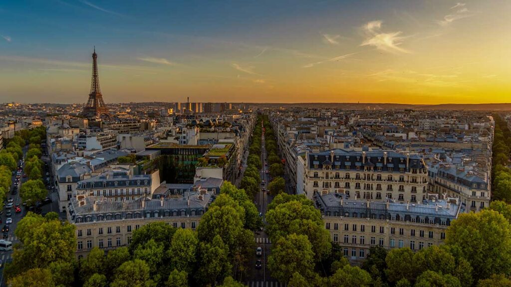 Seven Reasons To Visit Paris
